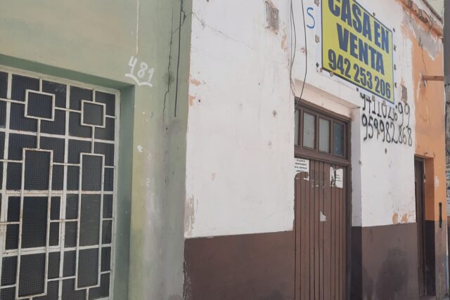 Casa como Terreno